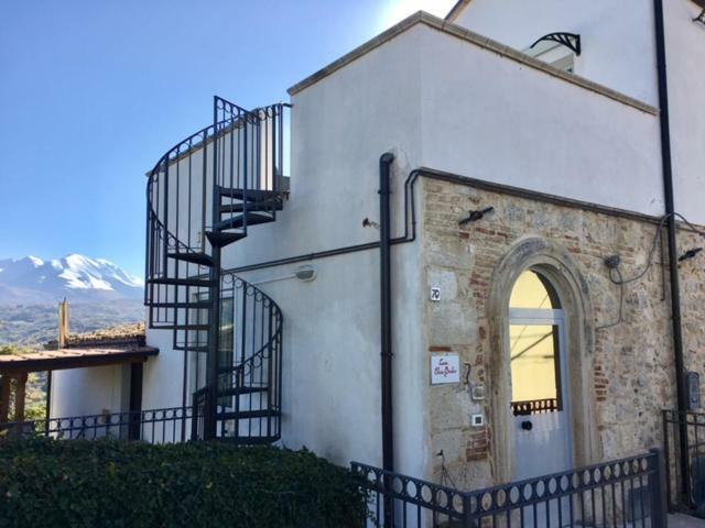Вілла Casa Elvira Basilico San Valentino in Abruzzo Citeriore Екстер'єр фото